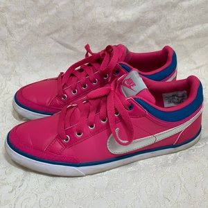 nike capri iii low
